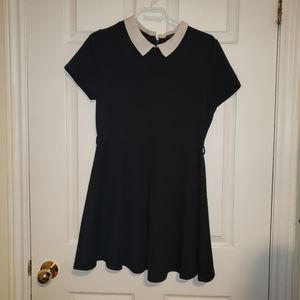 Black Short-Sleeve Dress with White Collar